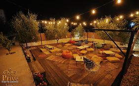 Prive Hotel And Apartment